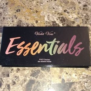 Violet Voss Essentials Eyeshadow Palette